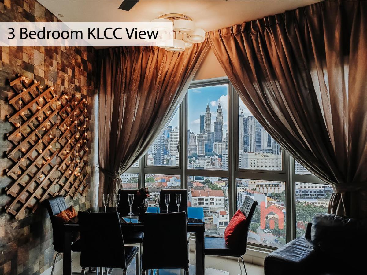 Regalia Residence The Sky Pool Suite 吉隆坡 外观 照片