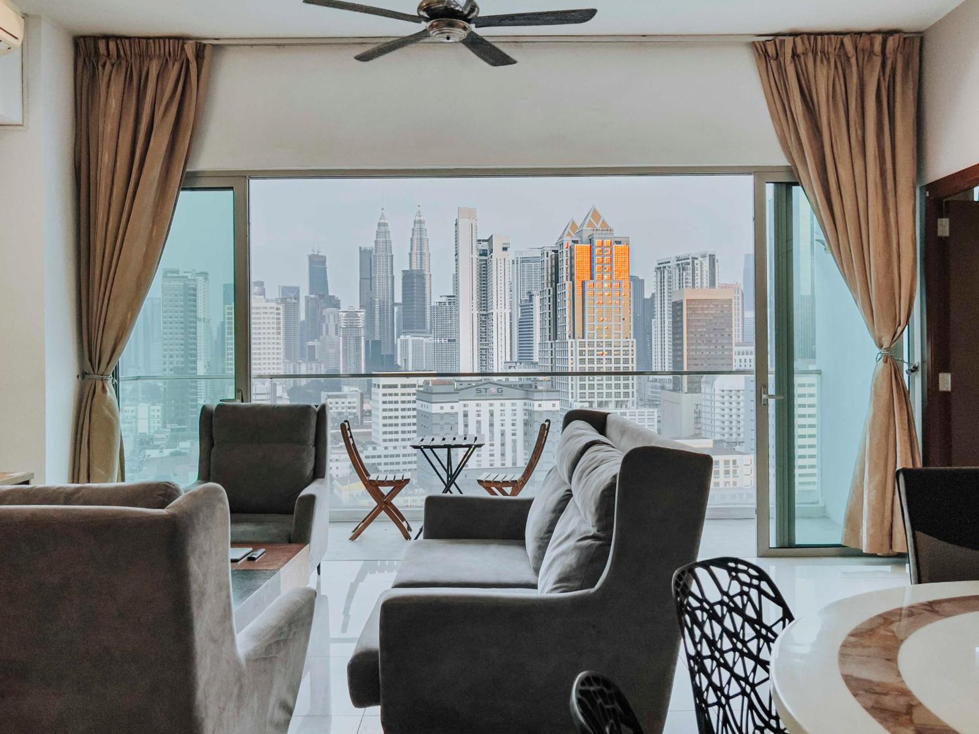 Regalia Residence The Sky Pool Suite 吉隆坡 客房 照片