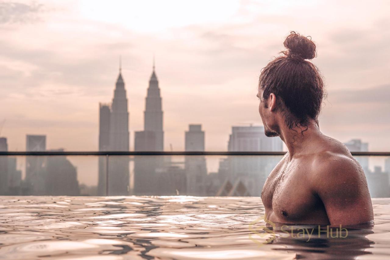 Regalia Residence The Sky Pool Suite 吉隆坡 外观 照片